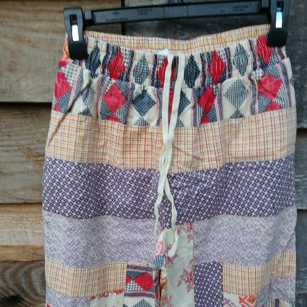 ๐ Urban Outfitters Kimchi Blue Patchwork Summit TRK Pants Small - Picture 6 of 16